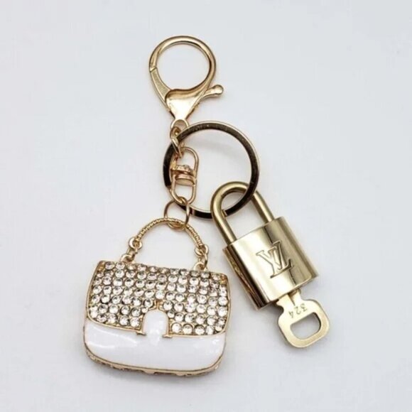 100% Auth Louis Vuitton Lock & Key with unbranded Bagcharm, Keycharm, Keychain - Picture 1 of 7